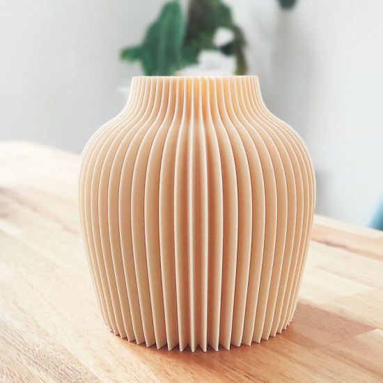 Modern Decorative Vase | Wave Design | 3 Sizes | Kashi